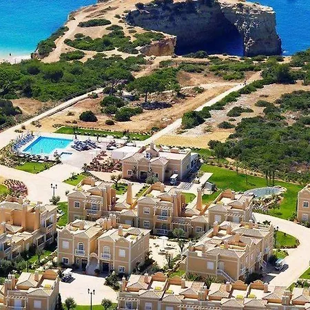 Ξενοδοχείο Alba Καρβοέιρο